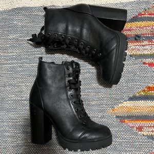 Steve Madden Laurie Bootie